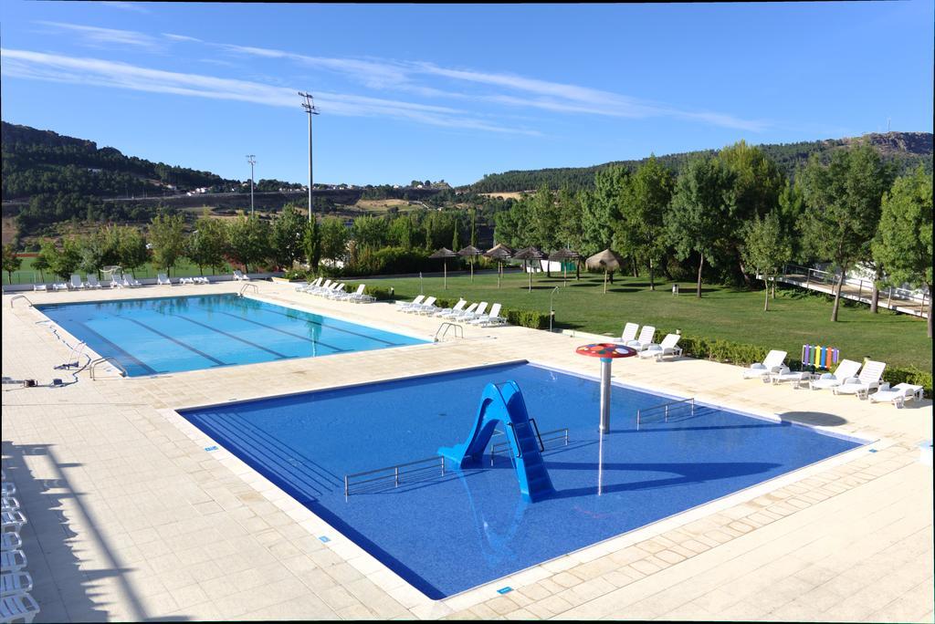 Casa Das Aguas Ferreas Hotel Mogadouro  Buitenkant foto